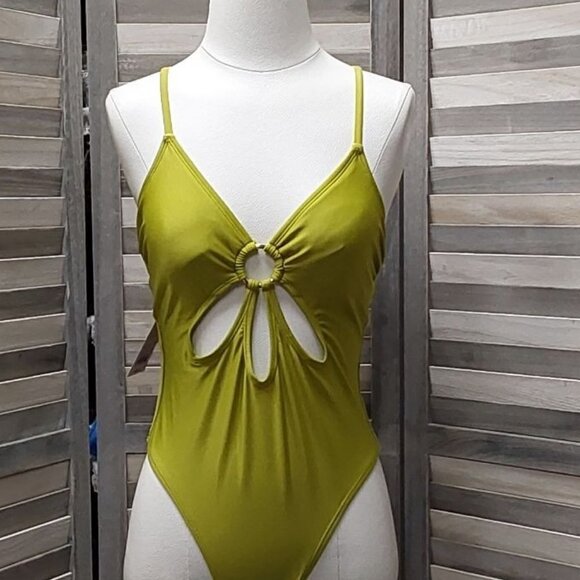 Women's Ring Front Cut Out One Piece Swimsuit | Wild Fable | Small - Picture 1 of 9